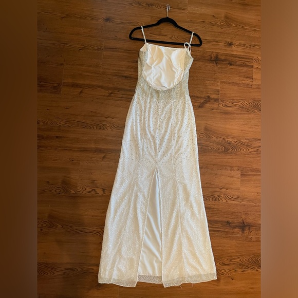 Vintage 90s/Y2K Cache Beaded Maxi Evening Dress White/Silver - Picture 8 of 11